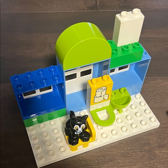 Lego Duplo Set for Kids - Picture 3 of 3